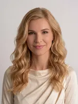 The finished soft bouncy waves the heatless curler creates